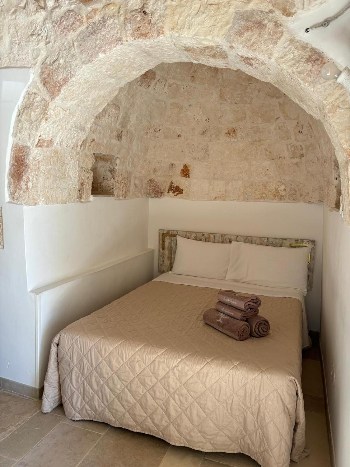 Villa Trullo Terra Di Alix Ostuni Exterior foto
